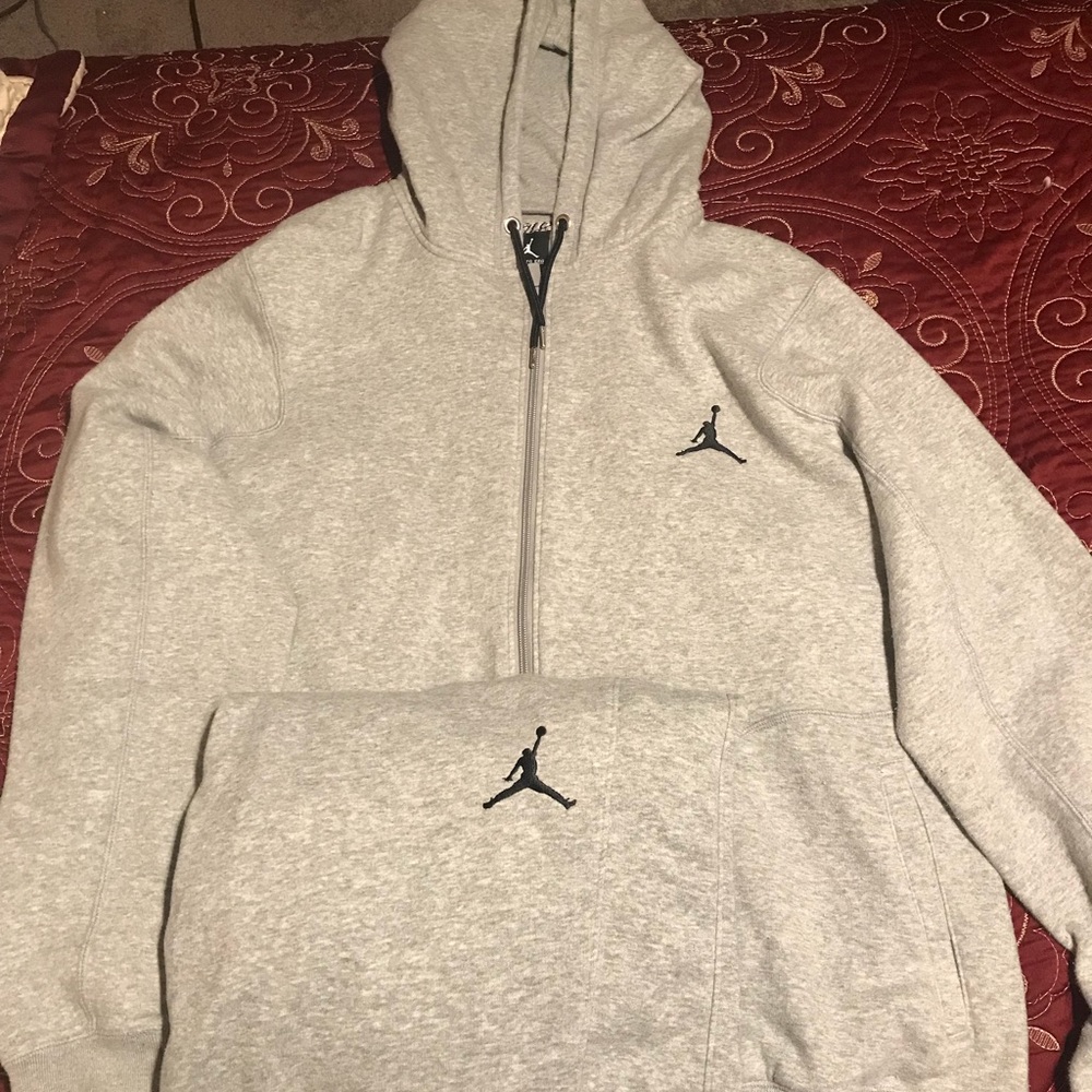 XL Jordan hoodie & sweat pants